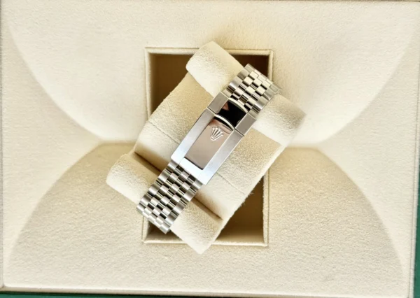 IMG_8491 Rolex Date-Just Blue Diamond Dial Ref. 126334