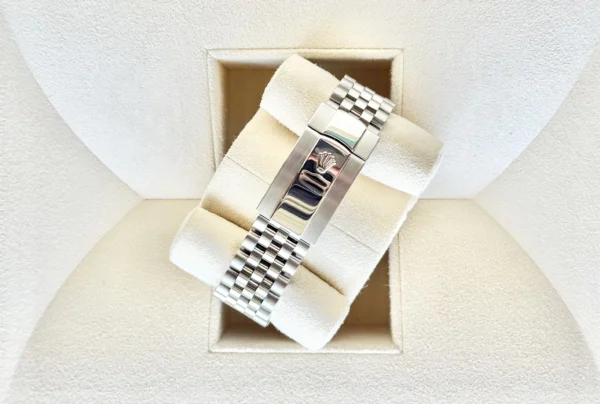 Rolex Date-Just Blue Motif Dial 36 Ref. 126200